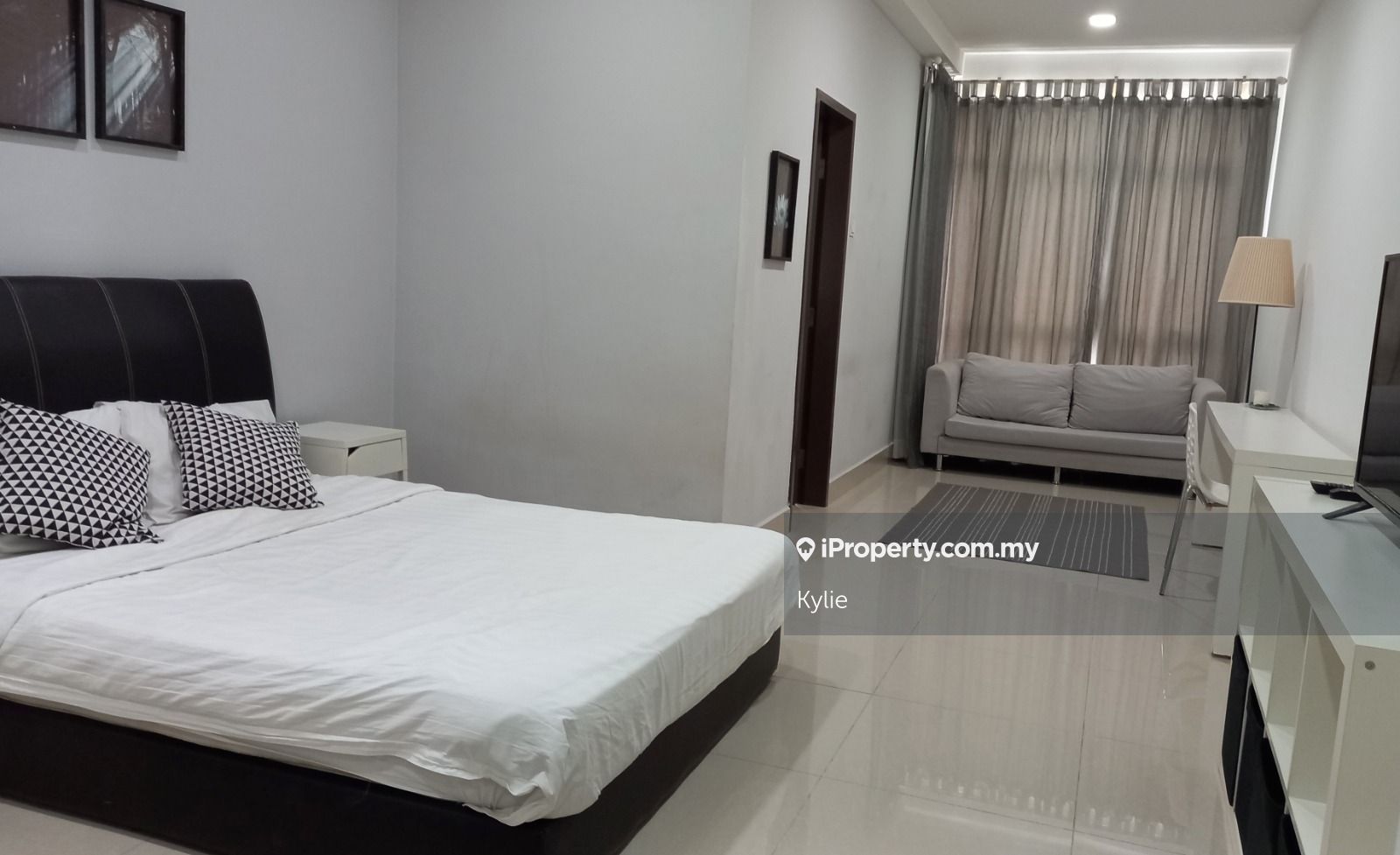 Shaftsbury Residence Condominium for rent in Cyberjaya, Selangor ...