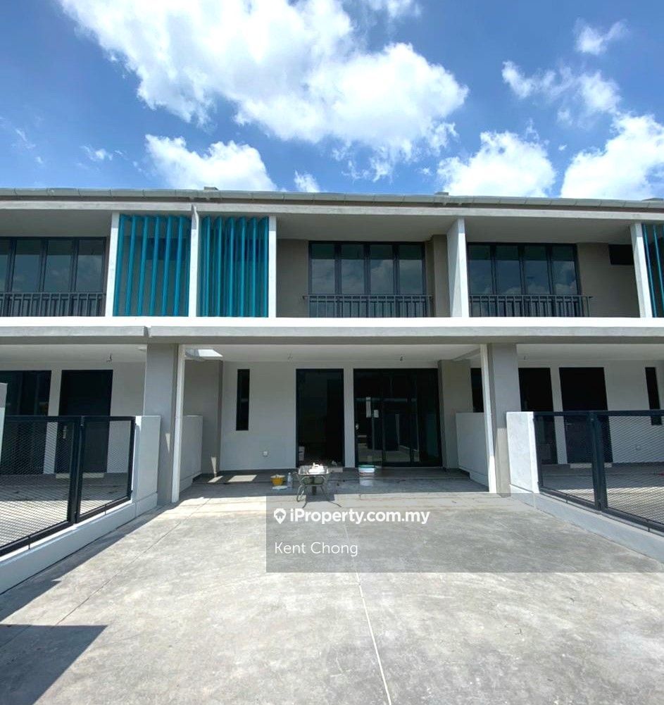 Kyra Bandar Bukit Raja , Klang Intermediate 2sty Terrace/Link House 4 bedrooms for rent