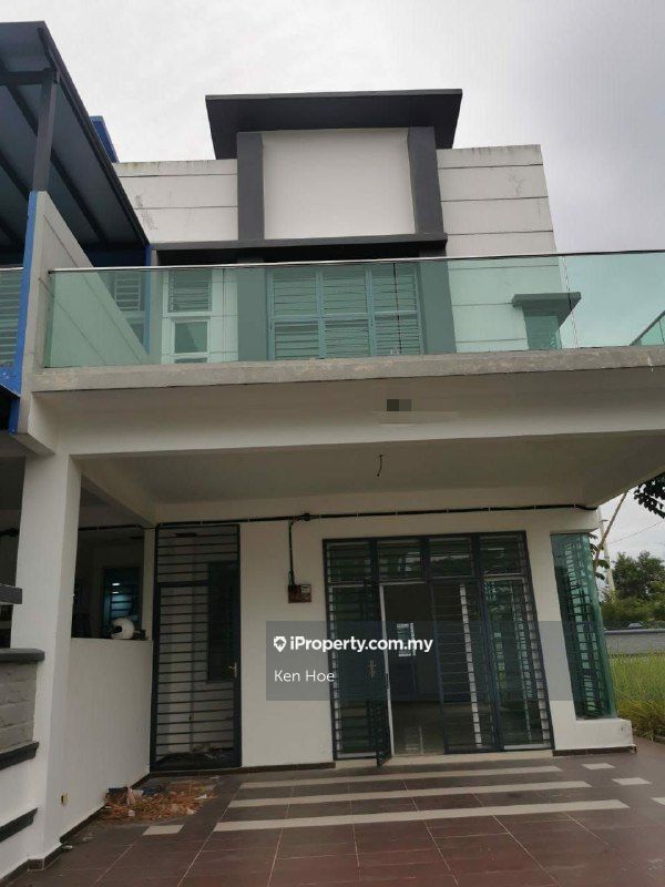 La Garden Pulai Jaya Skudai Corner Lot 2 Sty Terrace Link House 4 Bedrooms For Sale Iproperty Com My