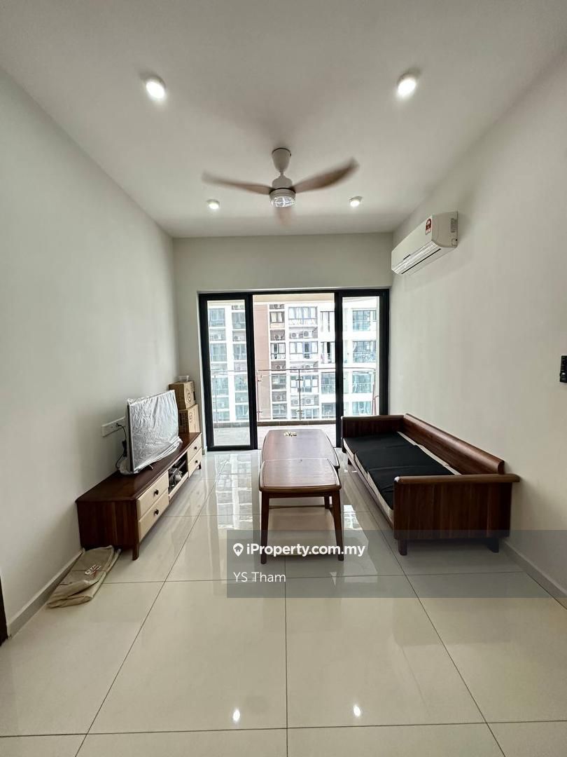 Bay Point Country Garden Danga Bay Condominium 2 bedrooms for rent in