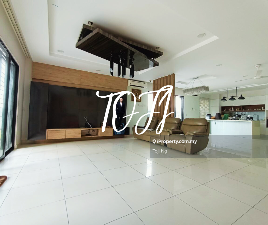 Saffron Hill, Denai Alam End lot 2sty Terrace/Link House 4 bedrooms