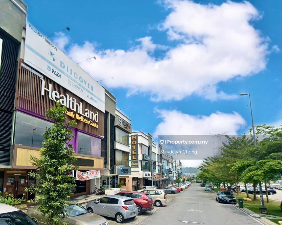 OLIVE HILL BUSINESS PARK, HOT AREA, FREEHOLD, 4STOREY SHOP, GOOD ROI