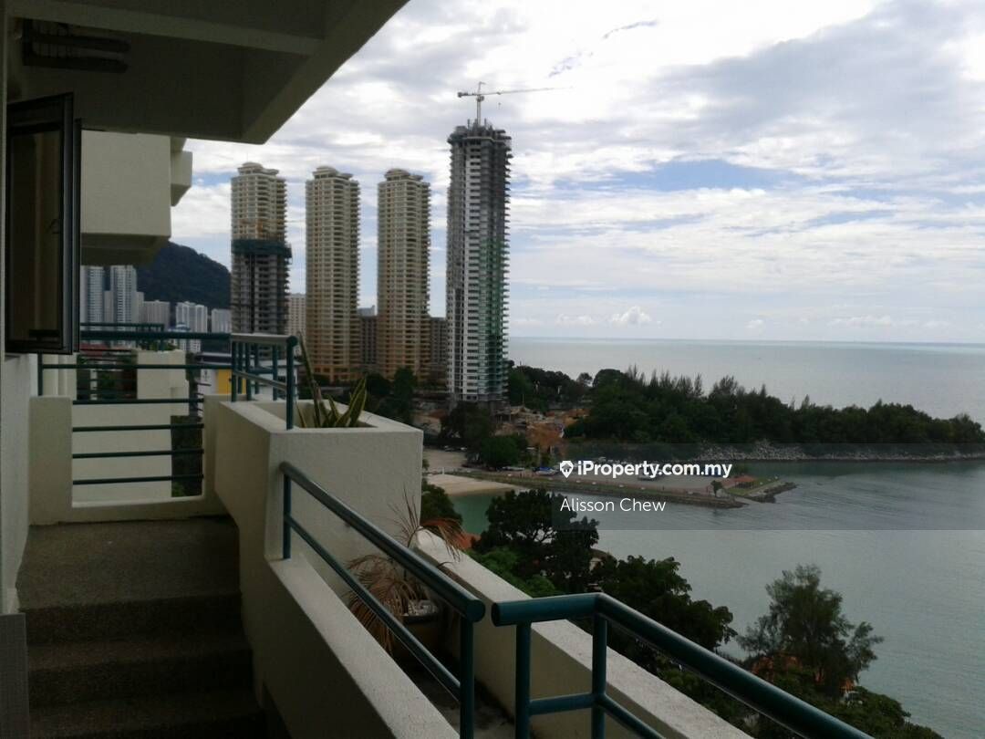 Diamond Villa Condominium Intermediate Condominium 3 bedrooms for sale