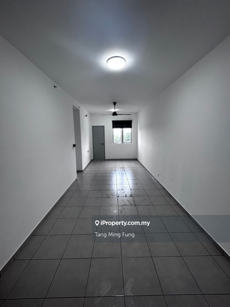 Tangerine Suites Apartment 2 bedrooms for rent in Dengkil, Selangor ...