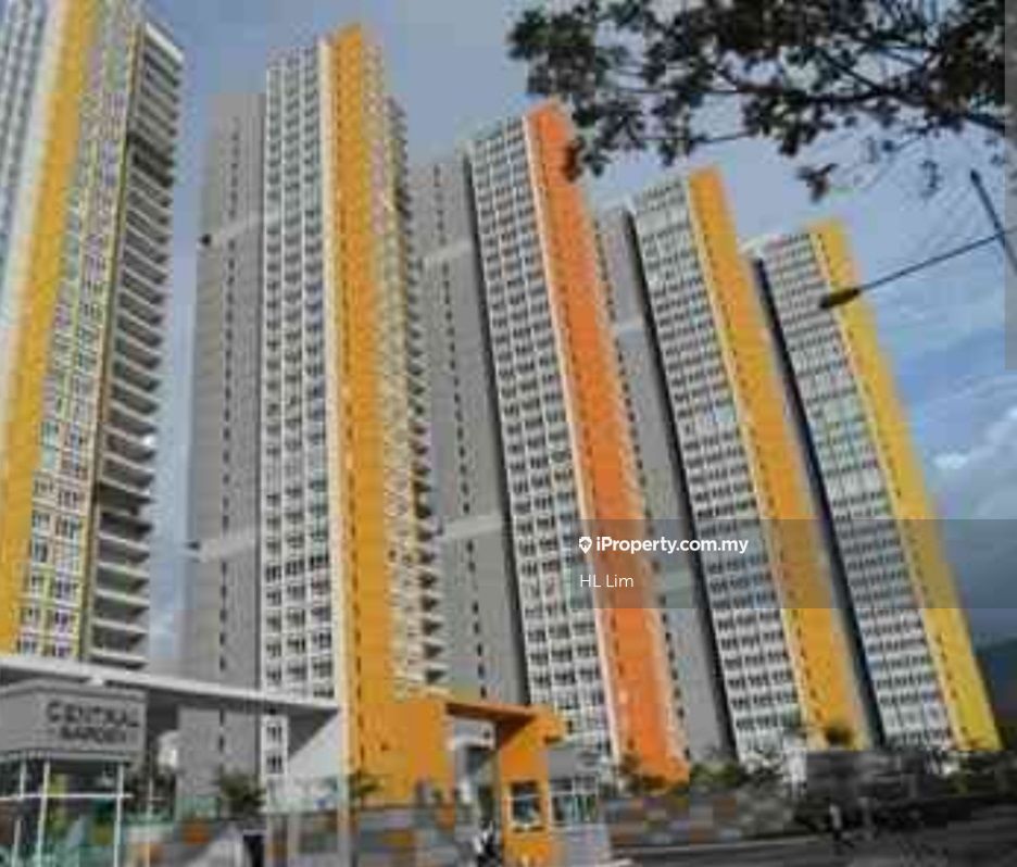 Central Park condominium Condominium 4+1 bedrooms for rent in Jelutong