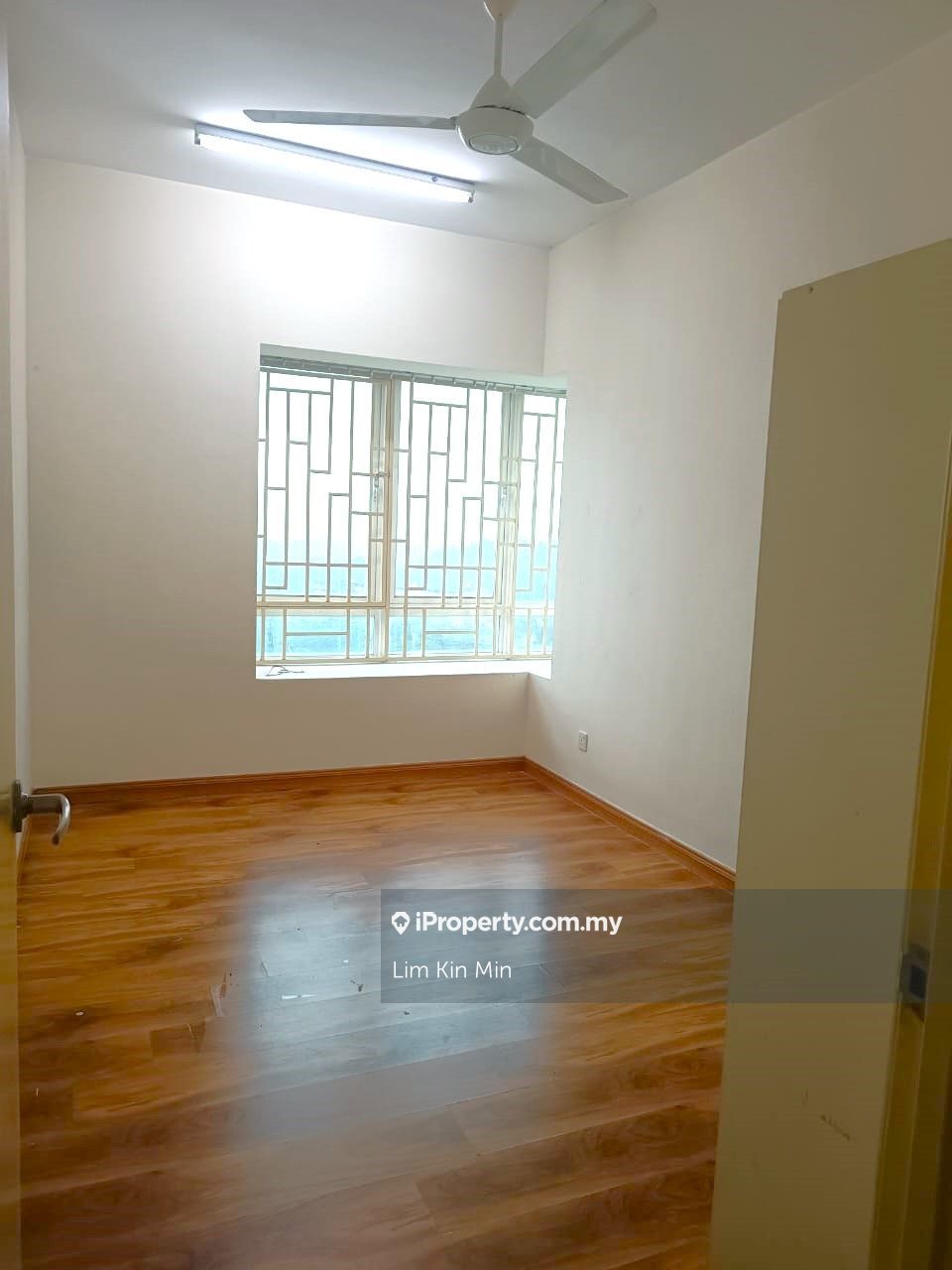 Saville Melawati Serviced Residence 3 bedrooms for rent in Taman Melawati, Kuala Lumpur