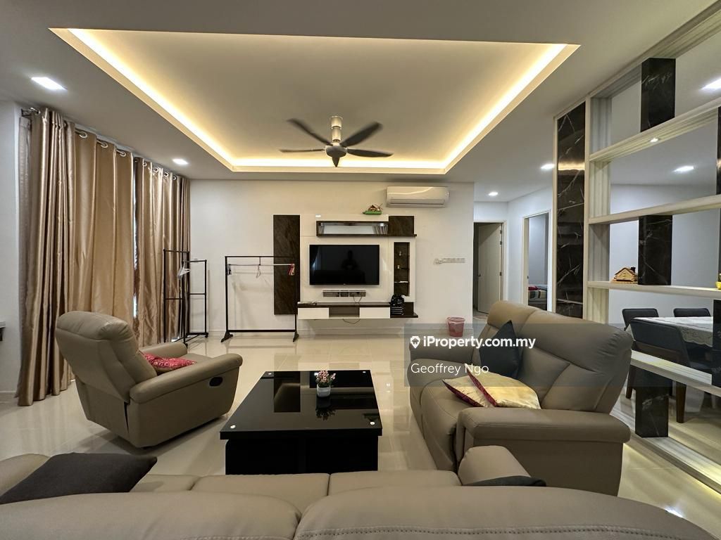 Riverine Sapphire Condominium 3 bedrooms for rent in Kuching, Sarawak