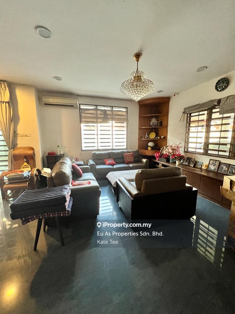 Taman Perling, Johor Bahru 1sty Terrace/Link House 5 bedrooms for sale