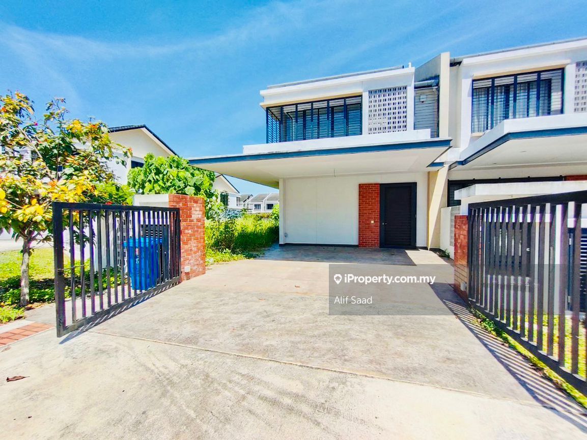 Elmina Green City Of Elmina, Denai Alam Corner lot 2sty Terrace/Link