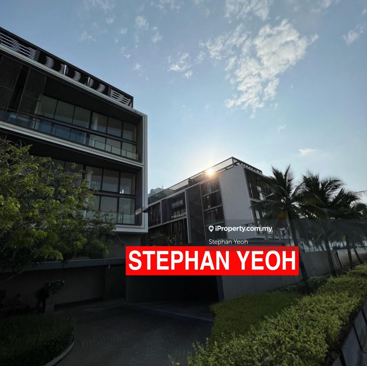 Shorefront Residences Condominium 4 bedrooms for rent in