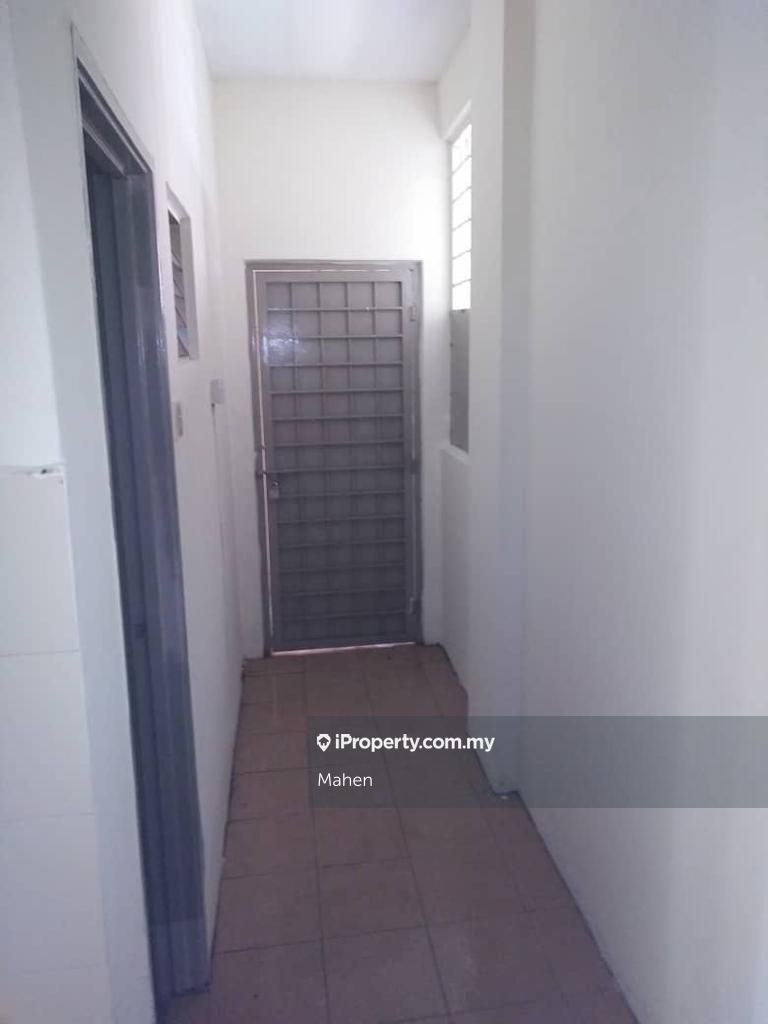 Rimau Perdana Apartment 3 Bedrooms For Sale In Shah Alam Selangor Iproperty Com My