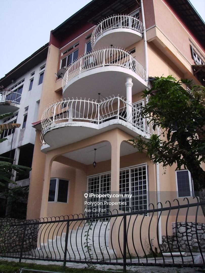 Taman Melawati Semidetached House 9 bedrooms for sale