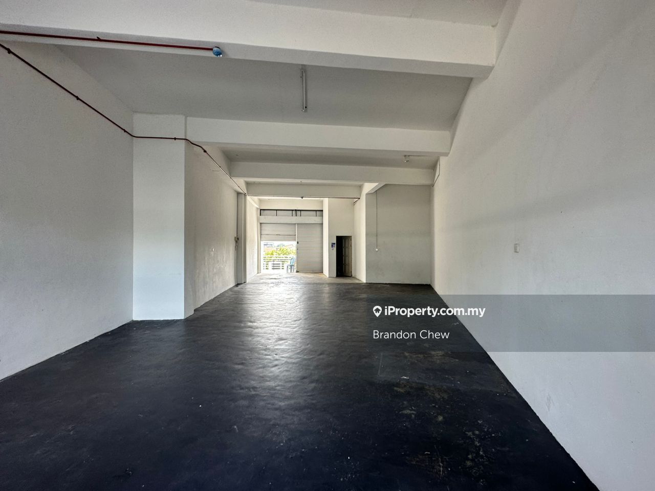 Kuching Shop for sale