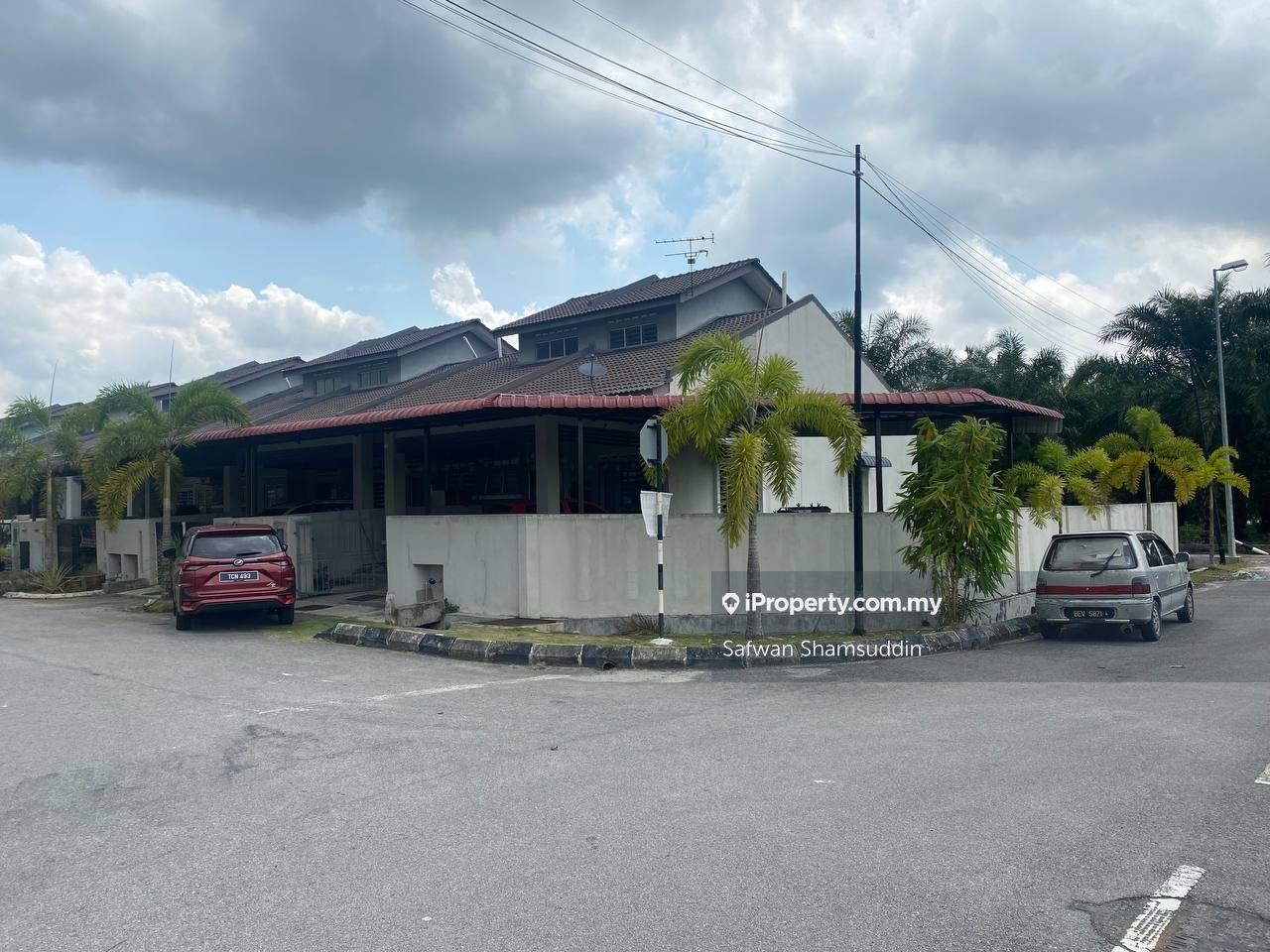 Corner Lot Jenjarom, Jenjarom 1-sty Terrace/Link House 4 bedrooms for ...