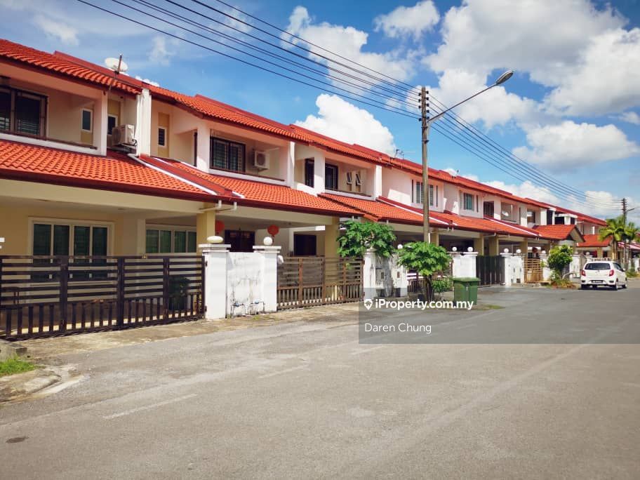 Tabuan Tranquility 2Storey Terrace House For Rent, Kuching 2sty
