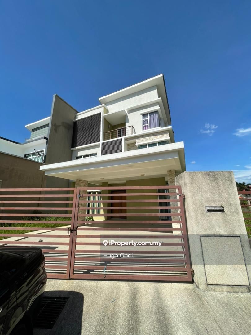 Taman Hulu Langat Jaya Cheras Corner Lot Semi Detached House 5 1 Bedrooms For Rent Iproperty Com My