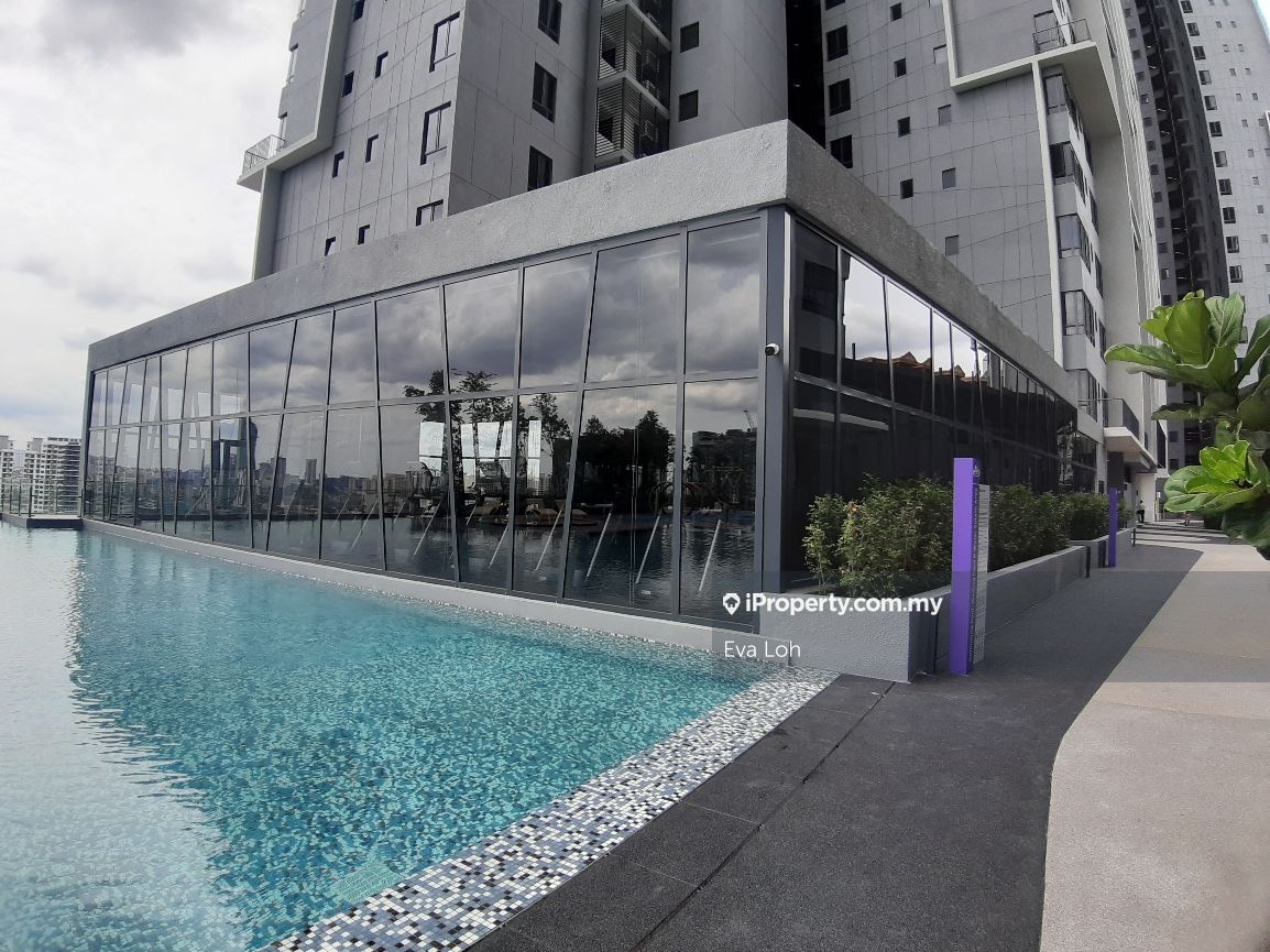 Nidoz Residences @ Desa Petaling Intermediate Condominium 4+1 bedrooms