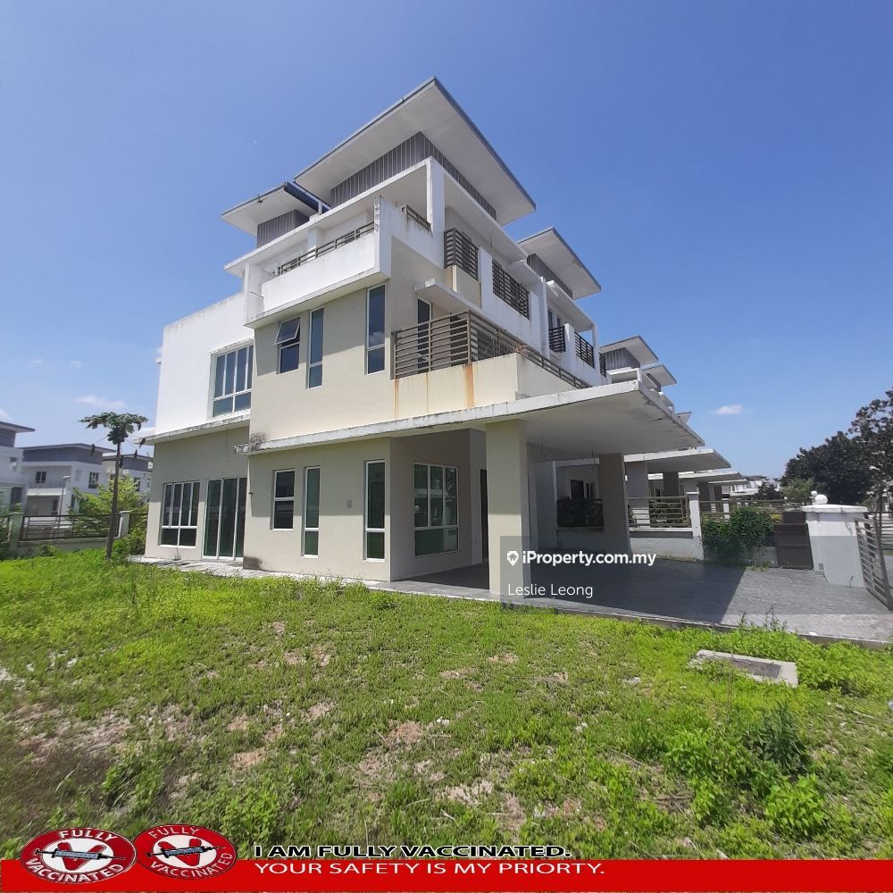 7000SF Corner 3sty SemiD Regency Parc, Saujana, Rawang for sale