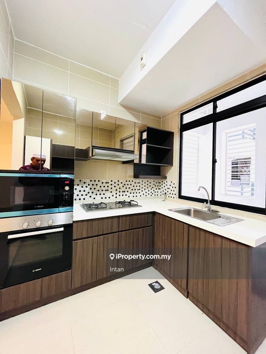 Tamara Intermediate Condominium 3 bedrooms for rent in Putrajaya