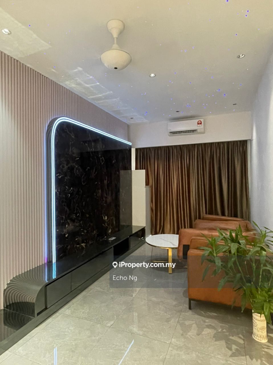 M Suite @ Desa Park North, Bandar Menjalara