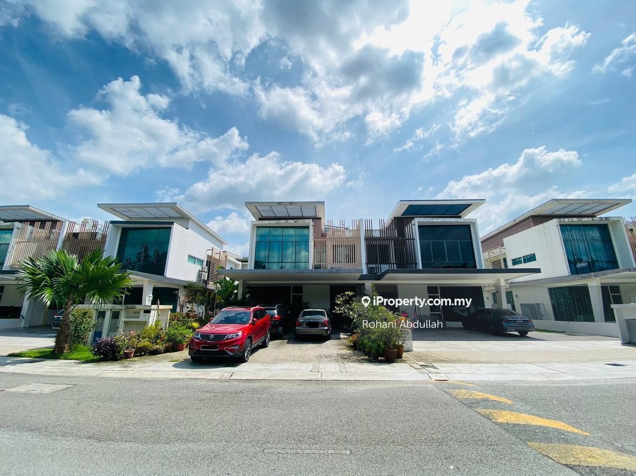 Cassia Garden Residence, Cyberjaya Intermediate Semidetached House 4+1