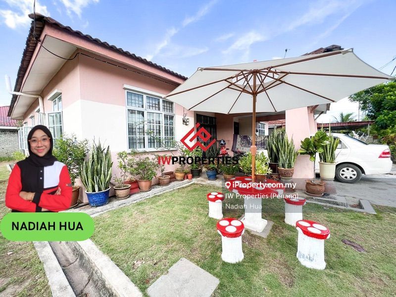 Corner Lot Semi D Taman Seri Kelubi, Jitra Semidetached House 3