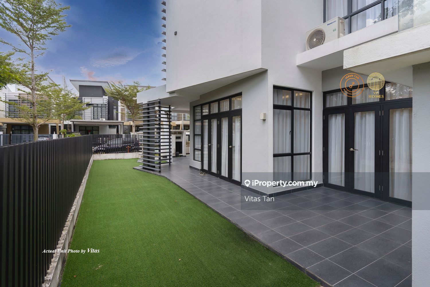 Glenmarie, Shah Alam End Lot 2-sty Terrace/Link House 4+1 Bedrooms For ...