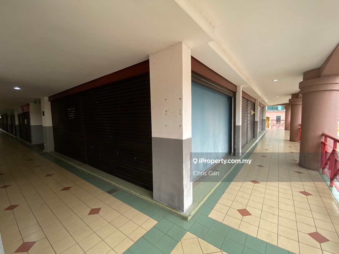 Kuantan Centre point, Kuantan Corner lot Shop-Office 1 bedroom for rent ...