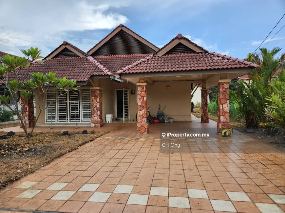 Villa Tanjung Permai, Batu Kawan Intermediate Bungalow 3 bedrooms for sale