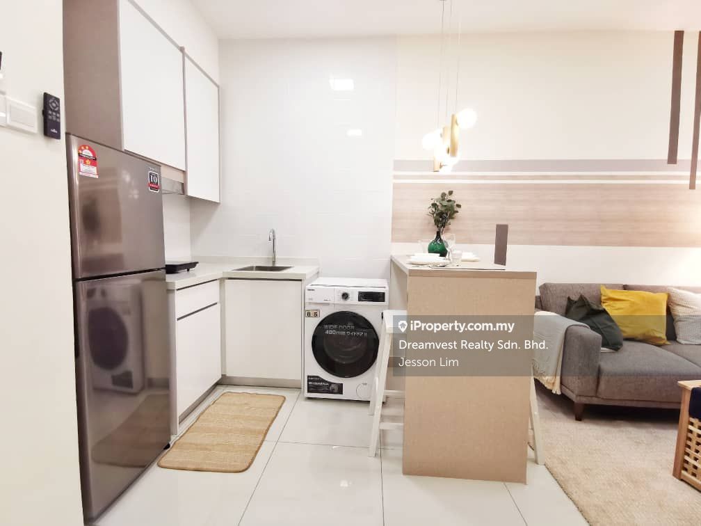 Arte Mont Kiara Serviced Residence 2+1 bedrooms for rent in Mont Kiara