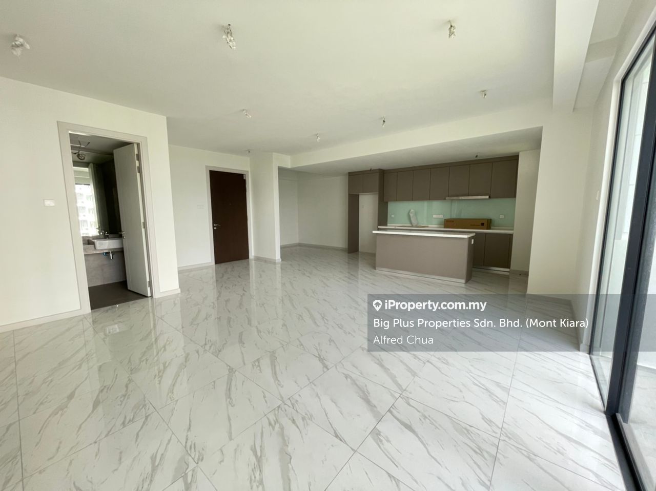 South Brooks, Desa ParkCity