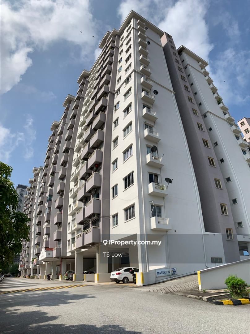 Jalil Damai Apartments Corner lot Apartment 3 bedrooms for sale in