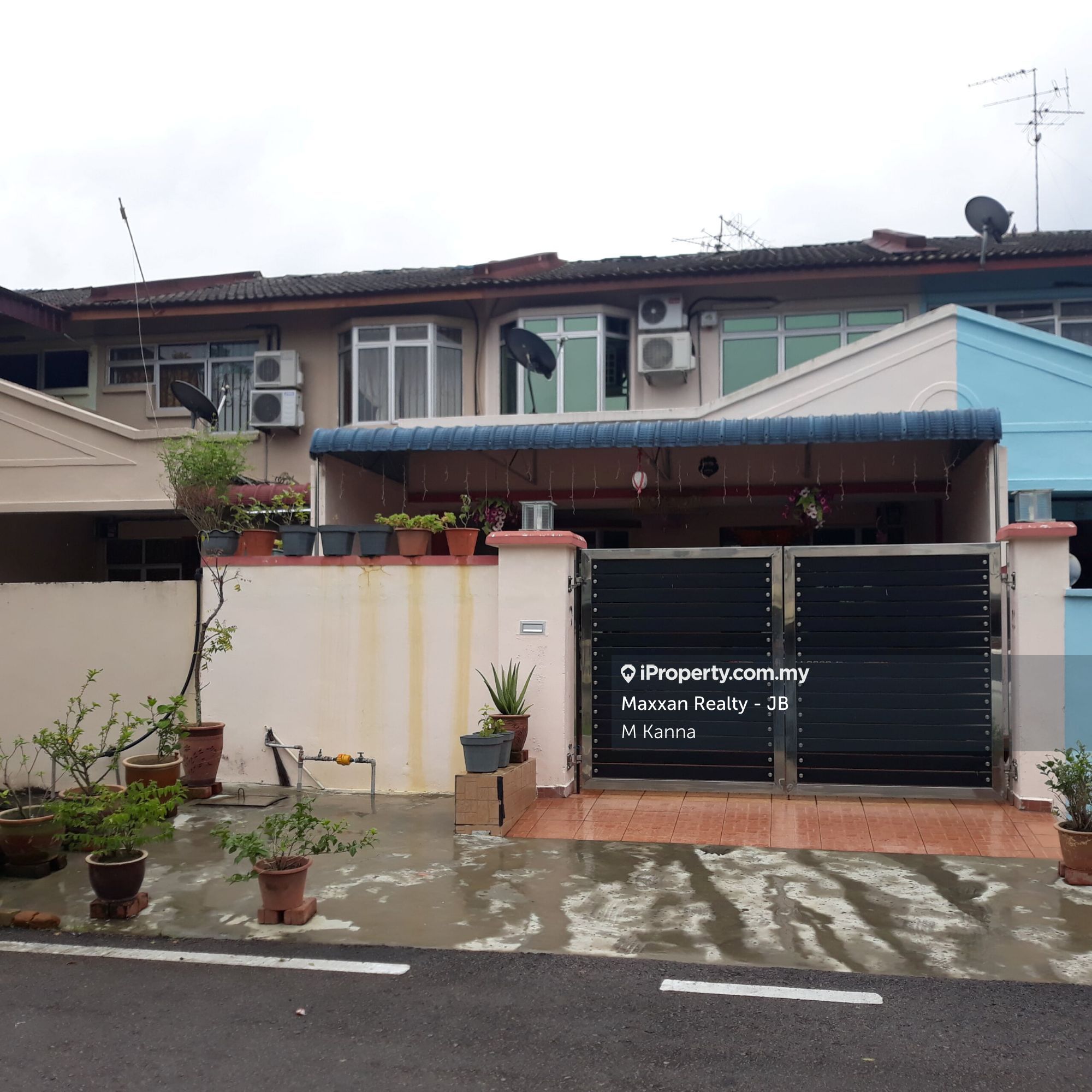 Taman Universiti Johor Bahru Skudai Intermediate 2 Sty Terrace Link House 4 Bedrooms For Sale Iproperty Com My