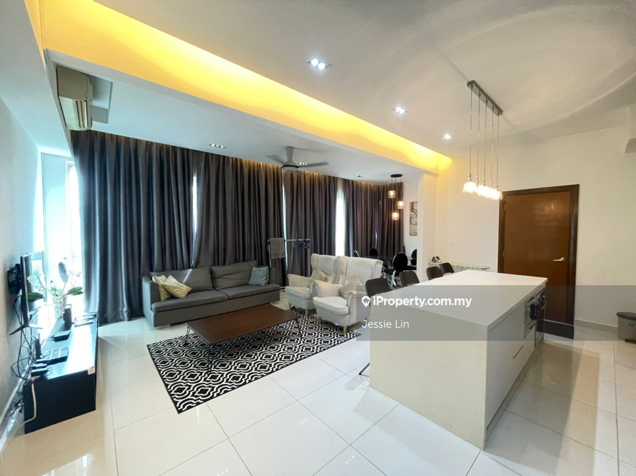 Regalia Residence Serviced Residence 3 Bedrooms For Rent In Jalan Sultan Ismail Kuala Lumpur Iproperty Com My