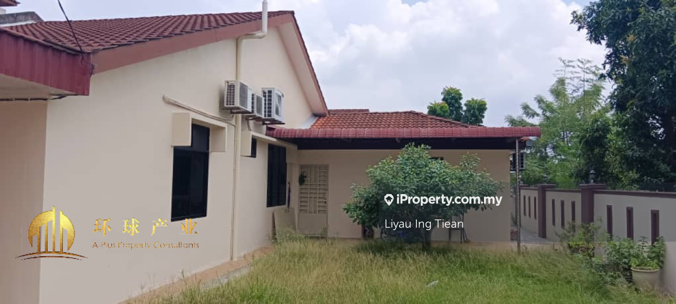 Kulim Semidetached House 4 bedrooms for rent