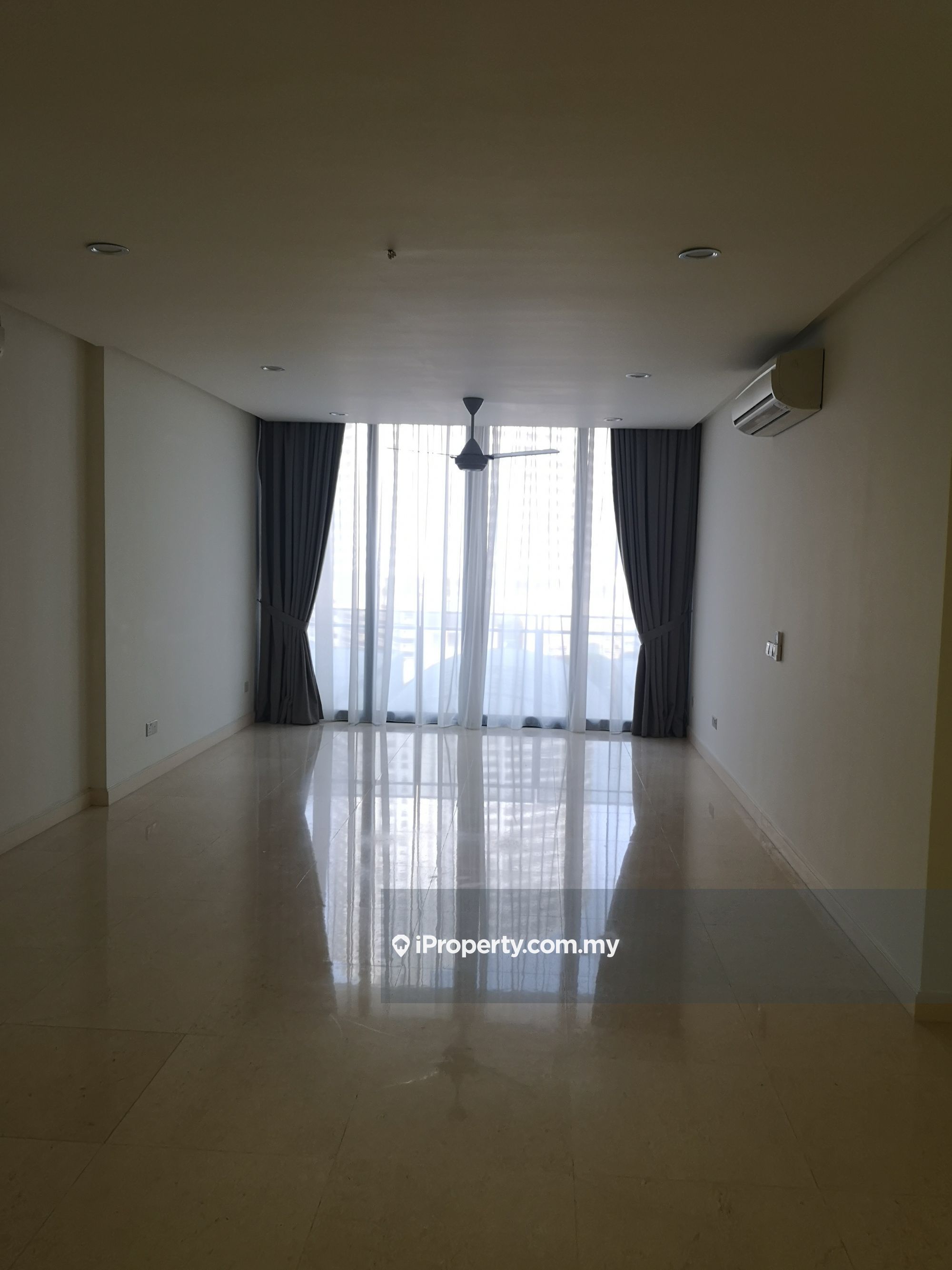 6 Capsquare, Dang Wangi, City Centre