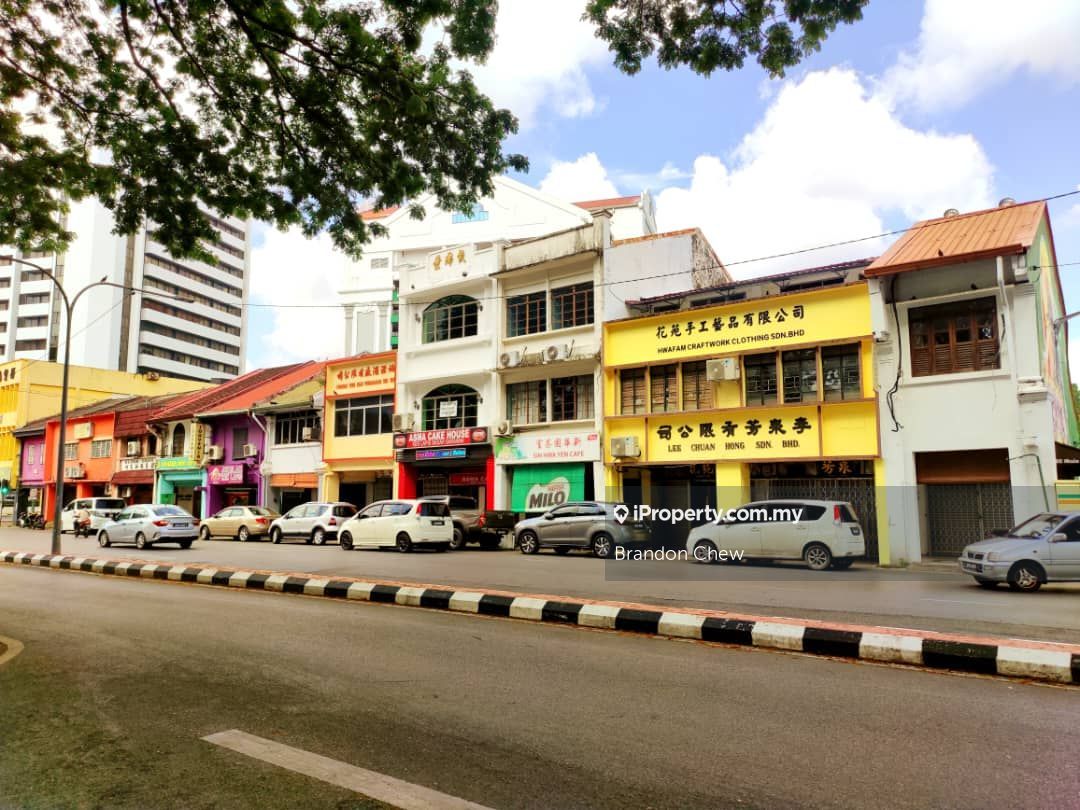 Kuching Shop for rent