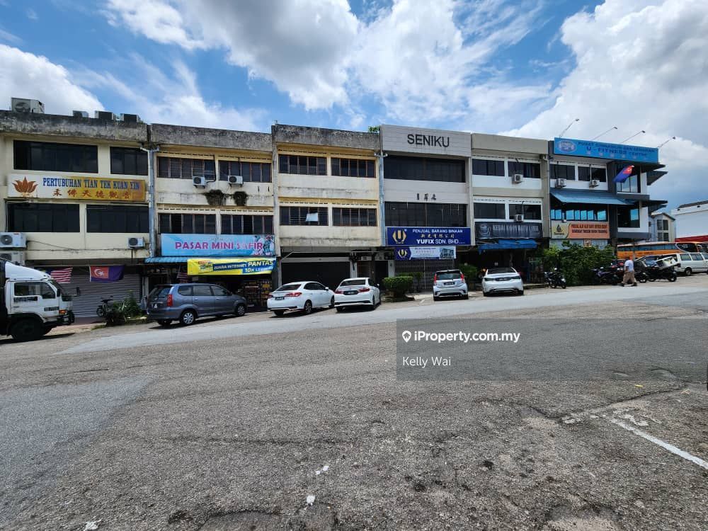 Rosmerah Three Storey Shoplot, Johor Joya, Johor Bahru for sale
