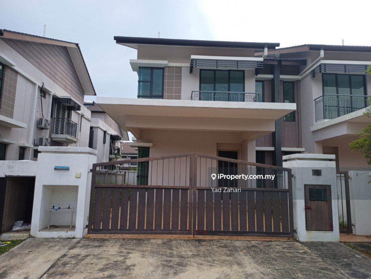 Rimbayu Periwinkle , Shah Alam Semidetached House 5 bedrooms for sale