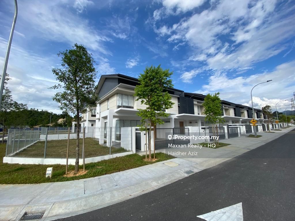 Kota Emerald, Rawang, Rawang Corner lot 2-sty Terrace/Link House 4 ...