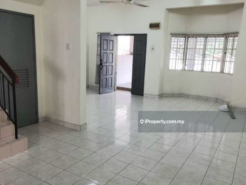 Bandar Puteri Klang Selangor Bandar Puteri Klang Intermediate 2 Sty Terrace Link House 4 Bedrooms For Rent Iproperty Com My