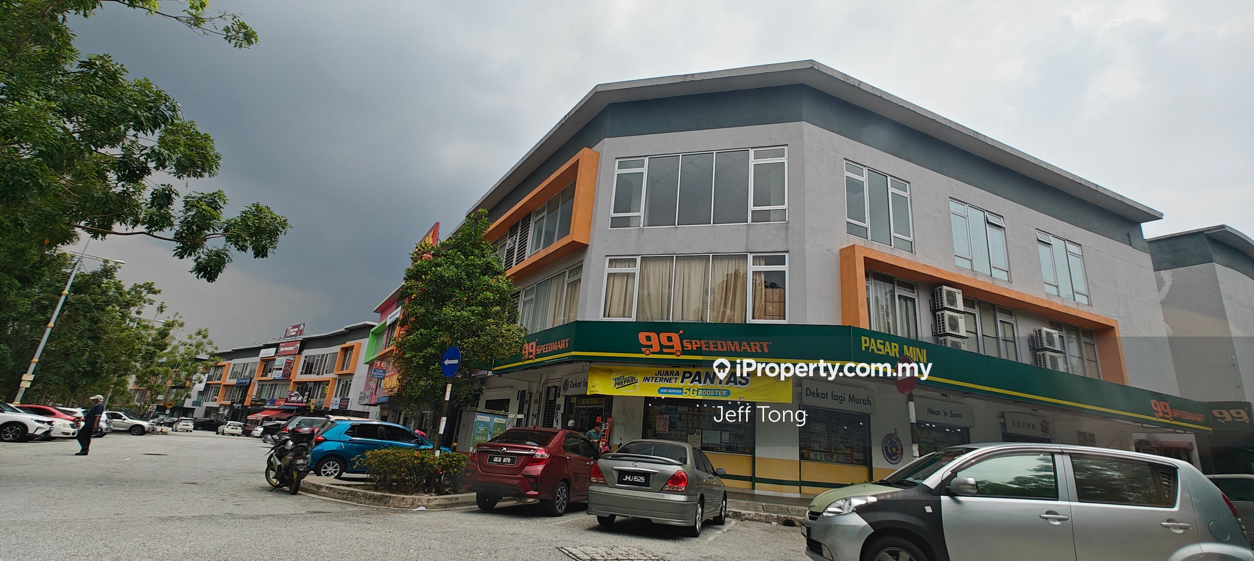 3 storey shop, Rawang ShopOffice for sale