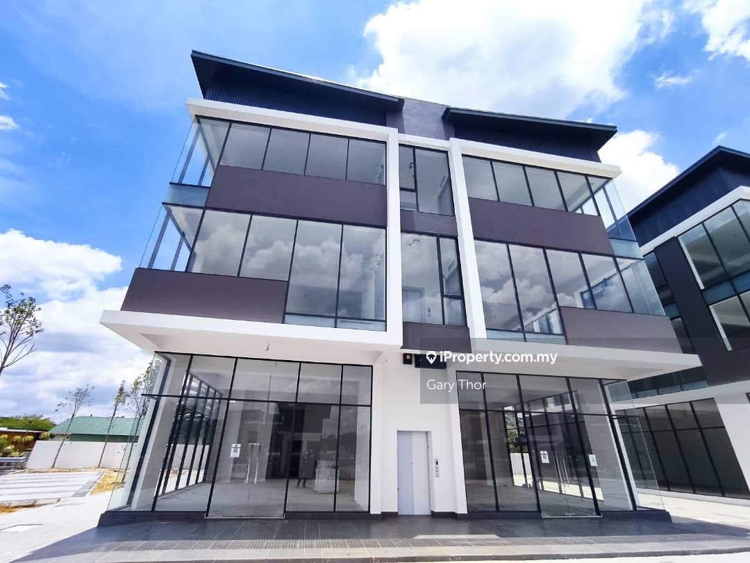 Iconic Point 3 Storey Shoplot For Rent, Simpang Ampat Shop for rent