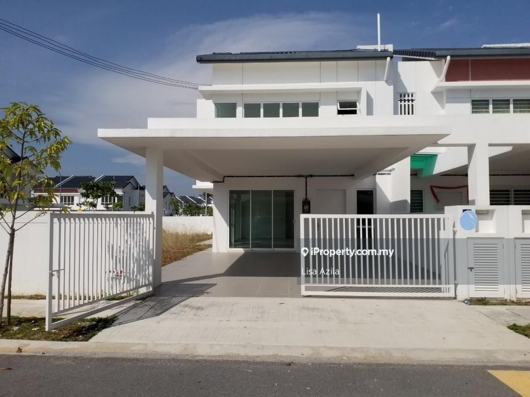 Hijayu 3, Bandar Sri Sendayan, Bandar Sri Sendayan Corner lot 2sty