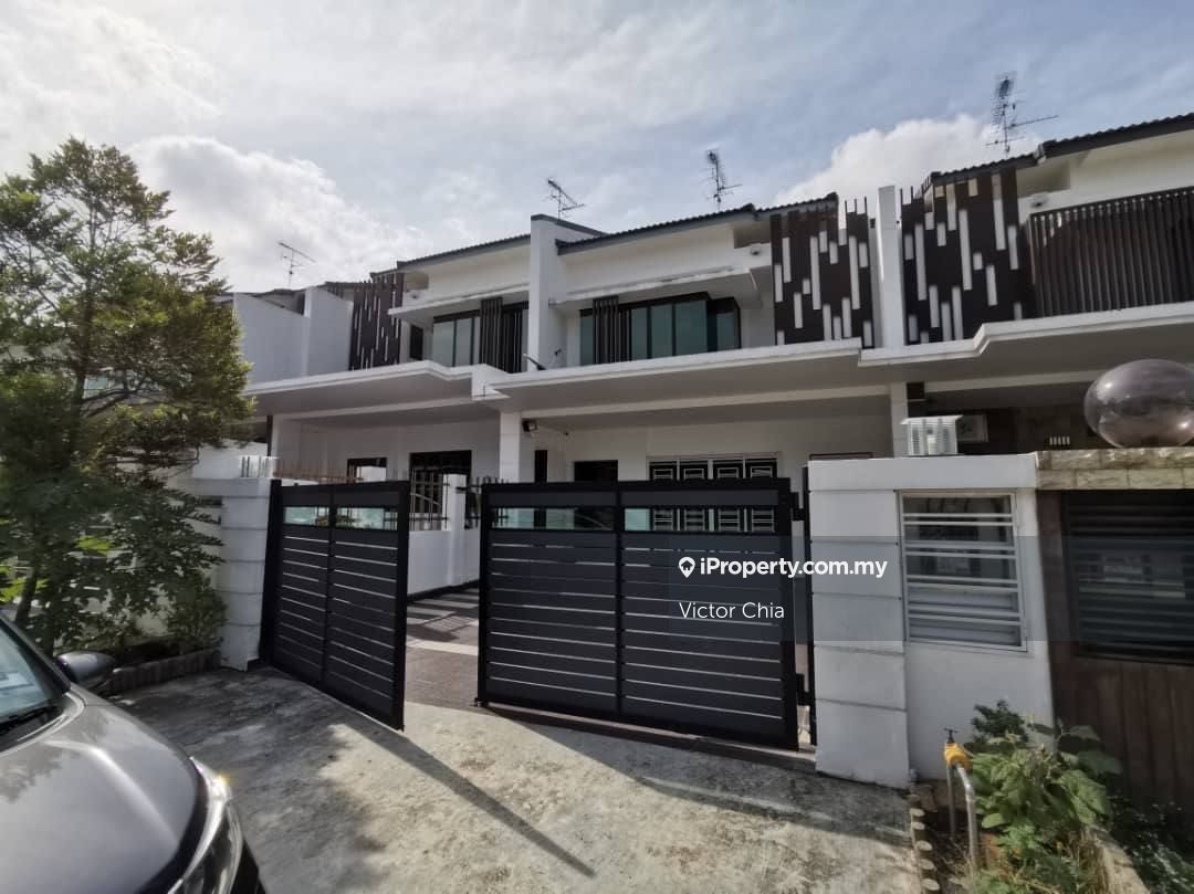 Double Storey Terrace House Taman Seri Austin, Johor Bahru 2sty Terrace/Link House 4 bedrooms