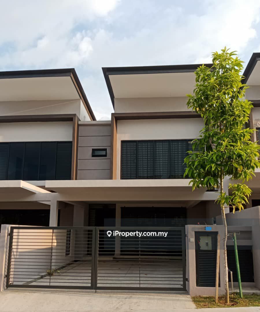 Kajang East Precint 2 Semenyih 2 Sty Terrace Link House 4 Bedrooms For Sale Iproperty Com My