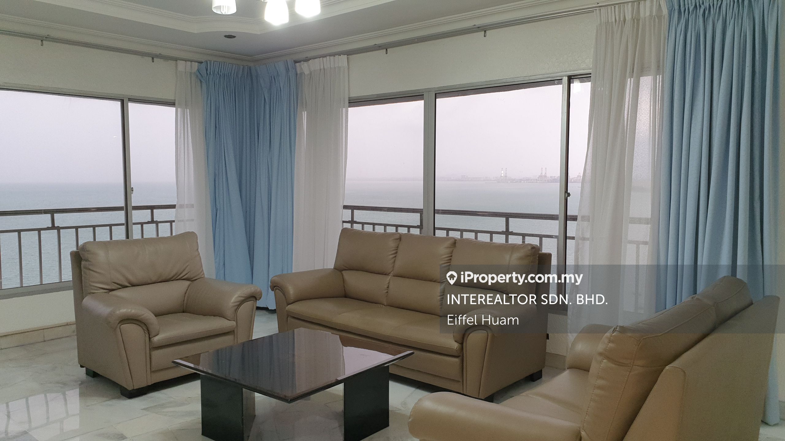 1 Persiaran Gurney Condominium 3 bedrooms for rent in Gurney, Penang