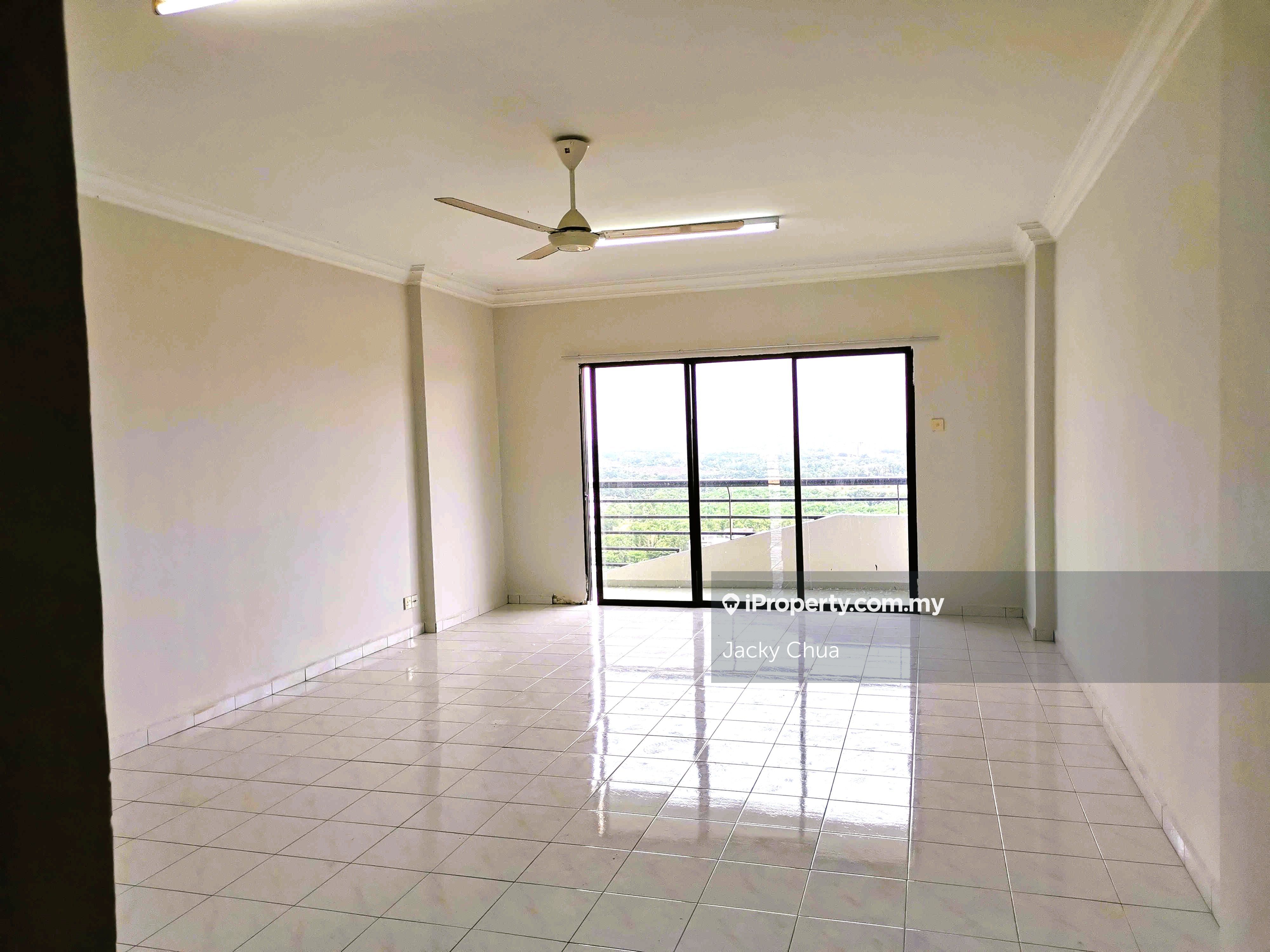 Seri Mutiara Apartment Intermediate Apartment 3 bedrooms for sale in