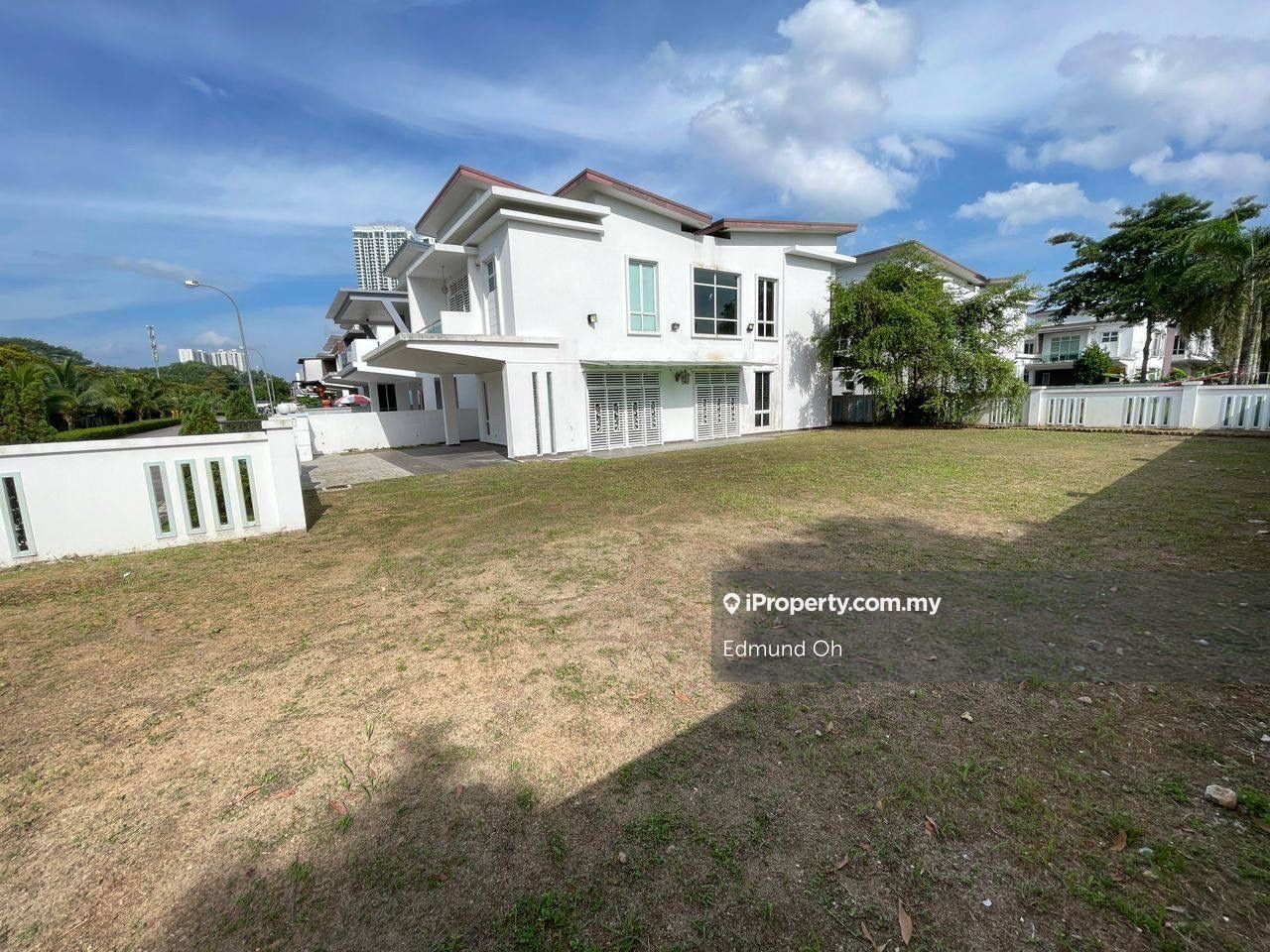 Villa Senibong , Johor Bahru Corner lot Semidetached House 4+1