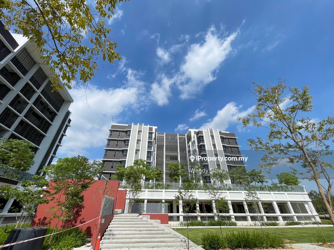 The Alcove The Glades Corner lot Condominium 4 bedrooms for sale in Subang Jaya, Selangor